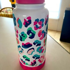 30OZ SWIG PARTY ANIMAL WATER BOTTLE.